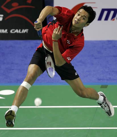 包含英格兰羽毛球队险胜印尼羽毛球队，陶菲克绝境逆转的词条