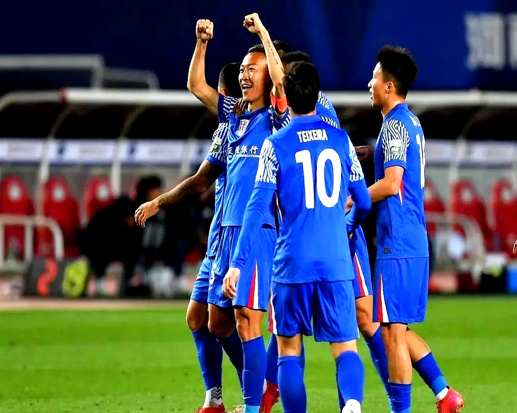 中超联赛球队实力悬殊，局面备受关注的简单介绍