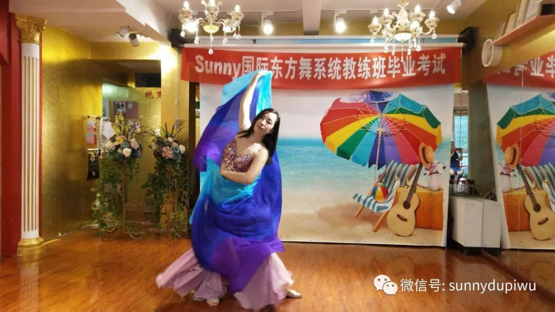 选手感言动人，感谢教练家人的支持