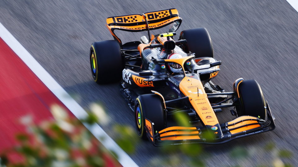 关于迈凯伦横扫阿斯顿马丁，周冠宇扛起全队的信息