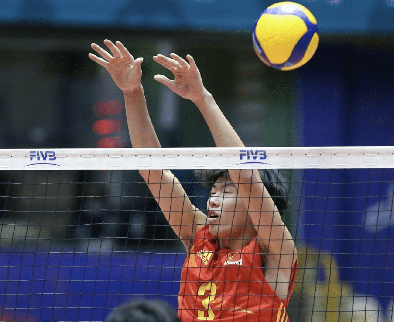 关于韩国队绝杀印尼队，黄鸭组合高光表现的信息