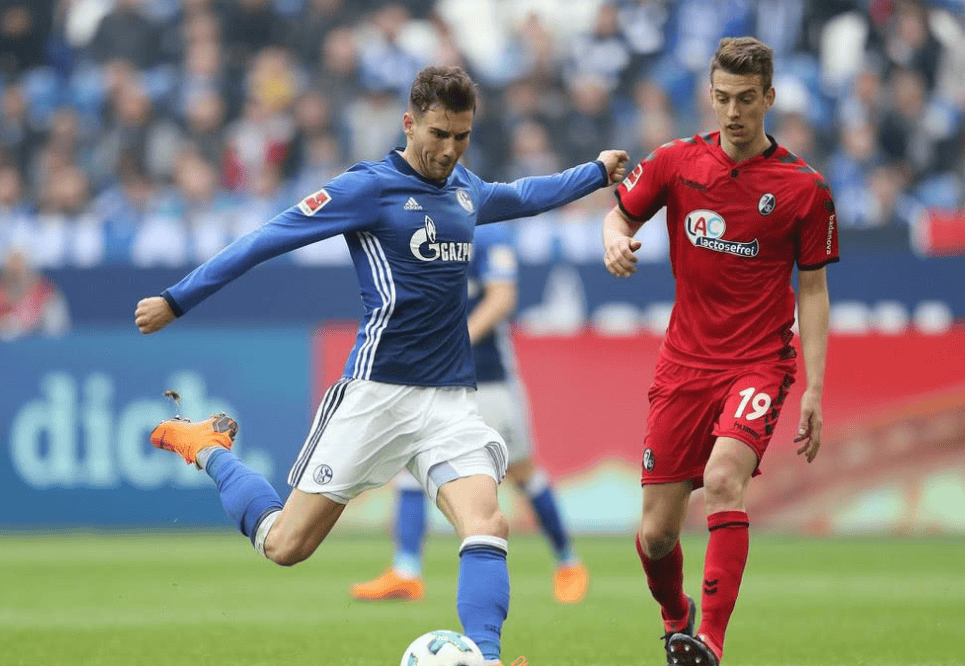 PG中国官网-冰岛队取得关键胜利进入淘汰赛