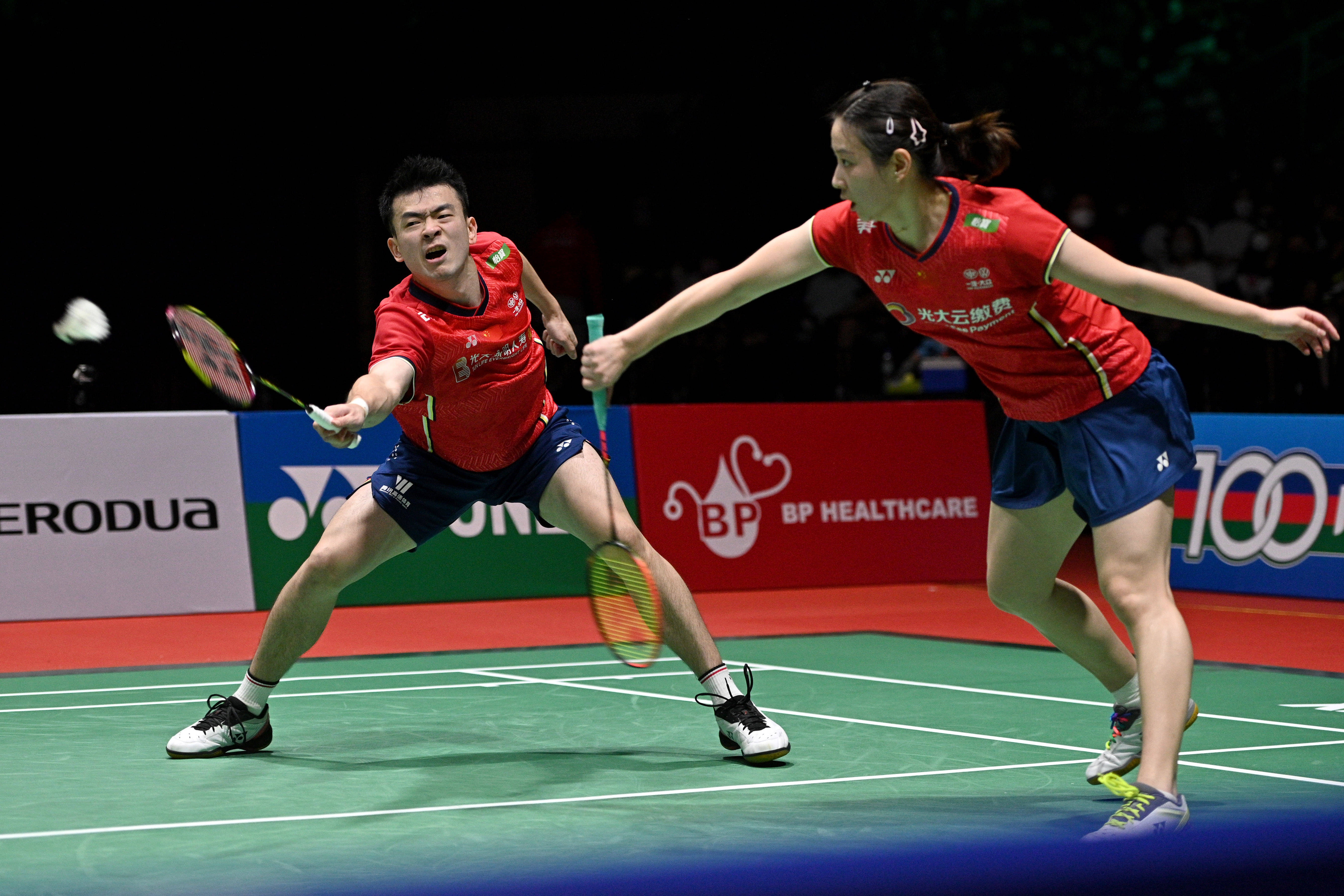 PG电子游戏-印度队鏖战马来西亚队，郑思维关键制胜的简单介绍