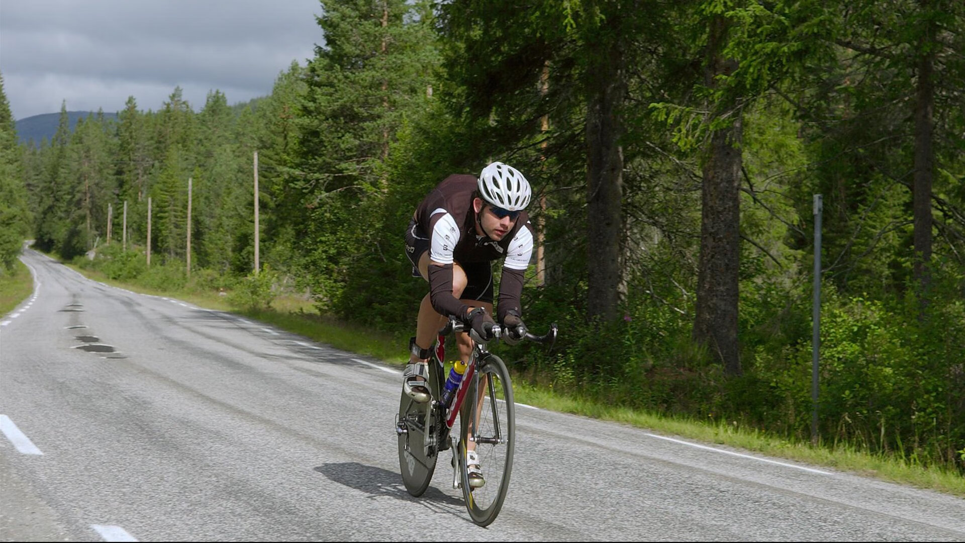 浓眉全场最佳无争议，鹈鹕防守锁死篮网